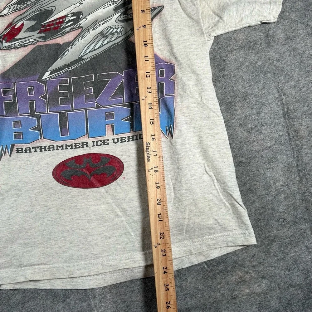 Vintage DC Comics Kids XL Shirt Grey Batman Bathammer 90s Freezer Burn 1997 DC